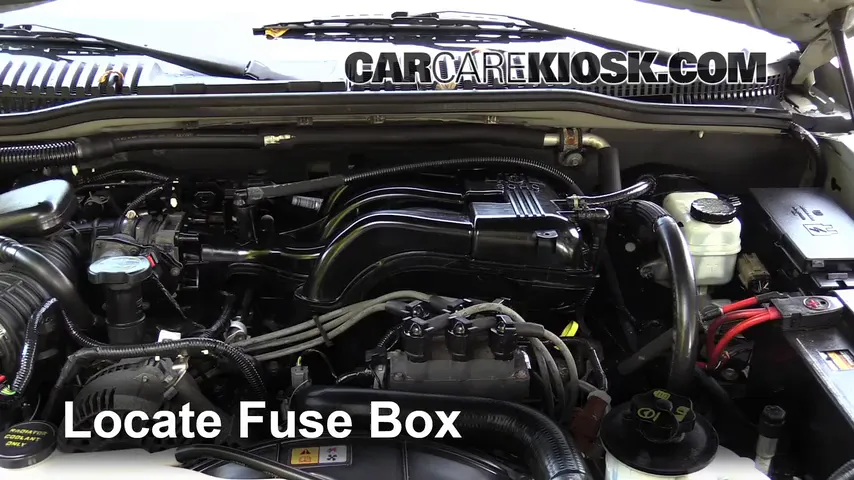 2006 Ford Explorer Eddie Bauer 4.0L V6 Fuse (Engine)